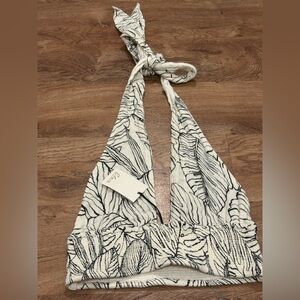 Elan Halter Crop Top Women’s Large